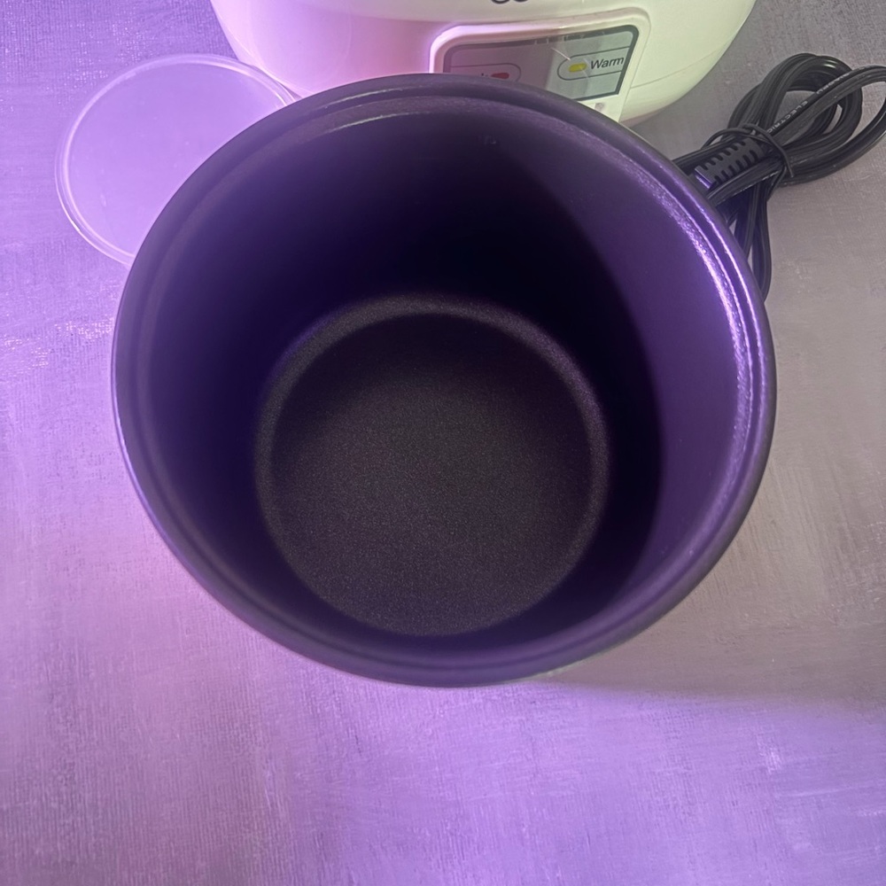Mini (7inch) Rice Cooker - Picture 2 of 5